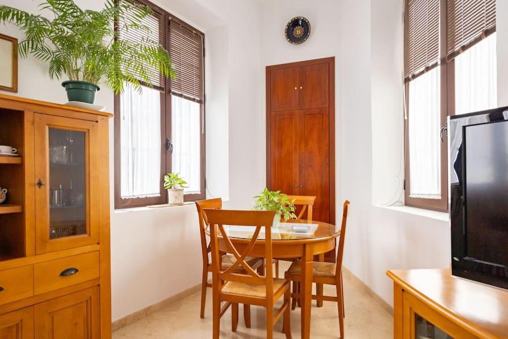 Narciso Campillo Oasis By Valcambre Apartment Sevilla Bagian luar foto